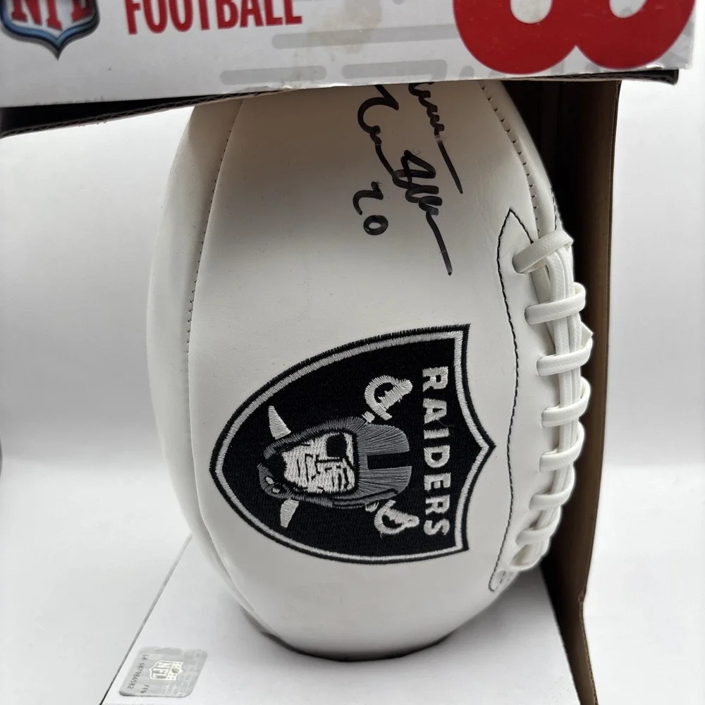 RAIDERS WILSON‎ LIVE ENABLED SIGNATURE AUTOGRAPHED FOOTBALL Darren McFadden #20